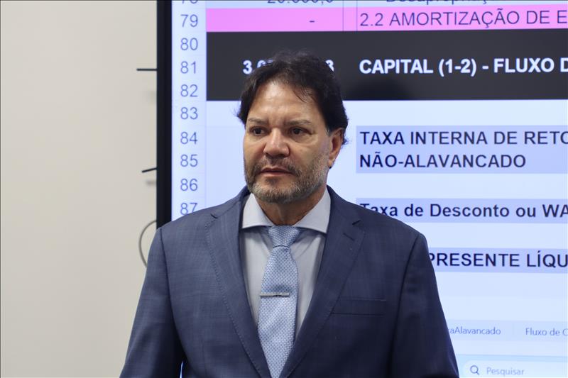adalberto-santos-de-vasconcelos.jpg